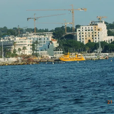 Les Pins Bleus - Antibes Les Pins *