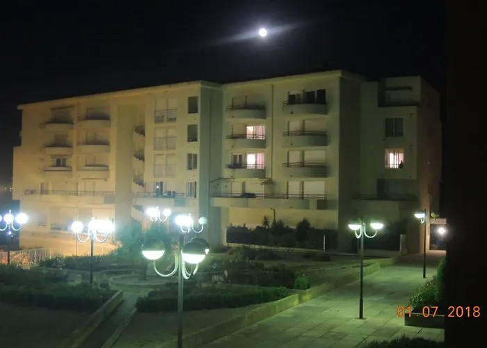 Les Pins Bleus - Antibes Les Pins *