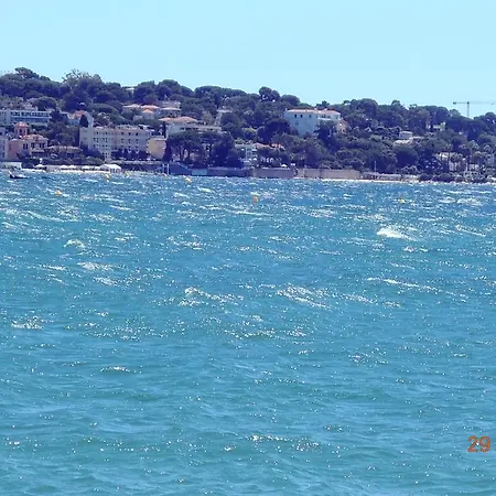 Les Pins Bleus - Antibes Les Pins アパート *