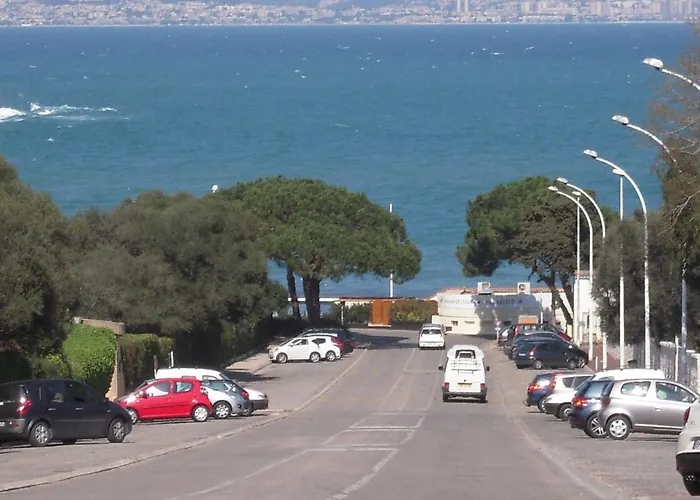 Les Pins Bleus - Antibes Les Pins * 胡安莱潘