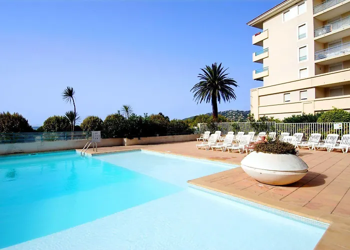 Les Pins Bleus - Antibes Les Pins *